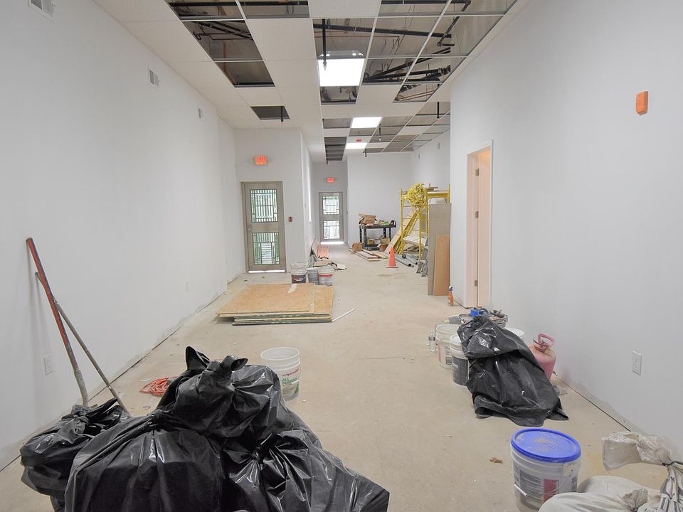 1st image of 1106 South St #1