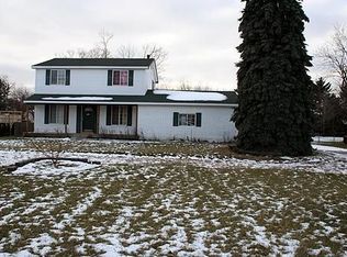 4225 Clintonville Rd, Waterford, MI
