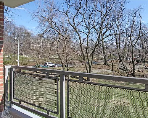 Sold by Exclusive Properties Sotheby's International Realty | media 3