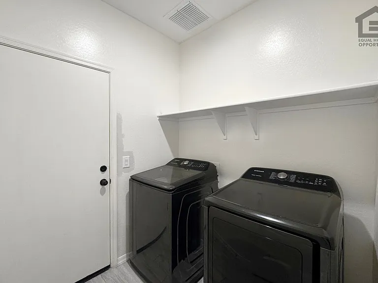 12731 W Myrtle Ave — Photo 11