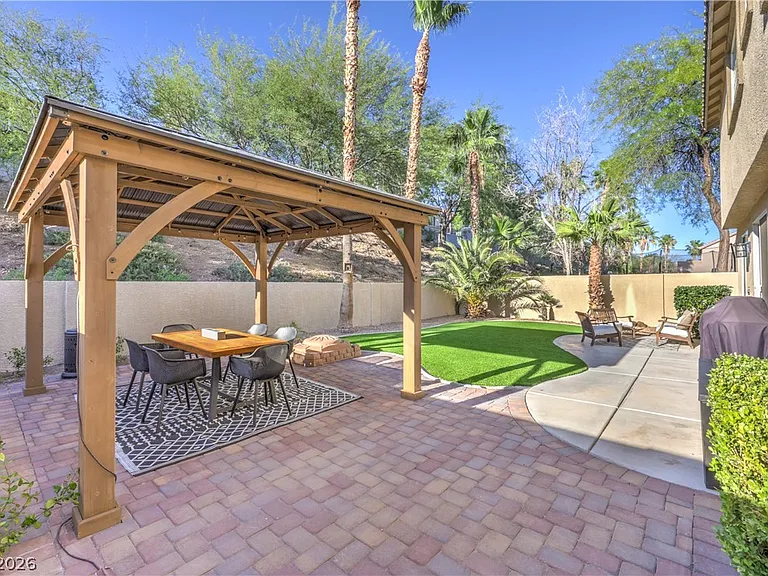 1676 Ravanusa Dr — Photo 33