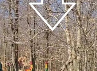 6152 Pleasant Ln, Tobyhanna, PA