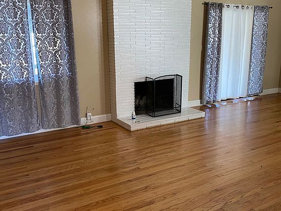 3rd image of 7841 Lorin Ave
