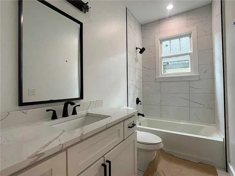 556 Seal Pl NE #A — Photo 13