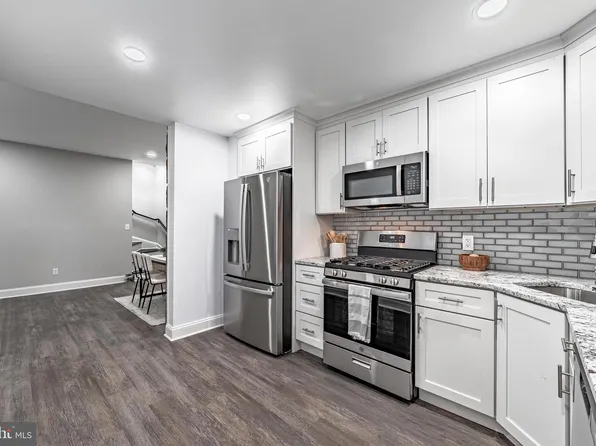 708 W 34th St, Baltimore, MD 21211