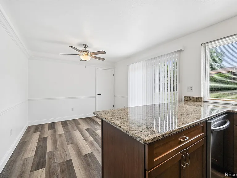 15140 E Columbia Dr — Photo 9