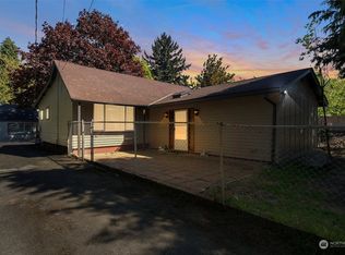 12032 10th Ave S, Seattle, WA 98168