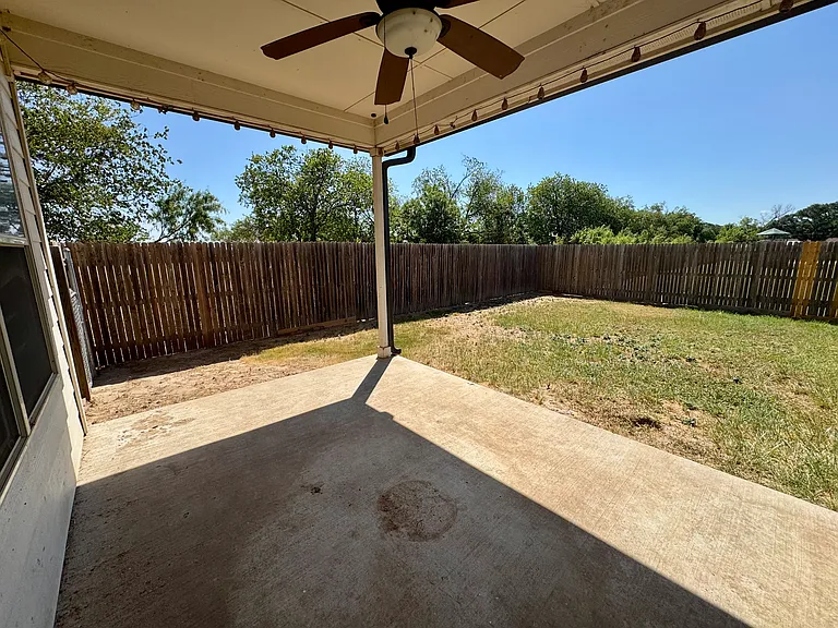 5300 Crossville Dr — Photo 41