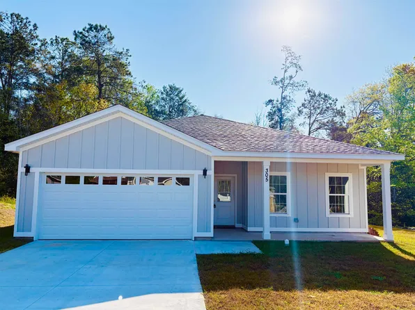 305 Delores Madison Dr, Midway, FL 32343