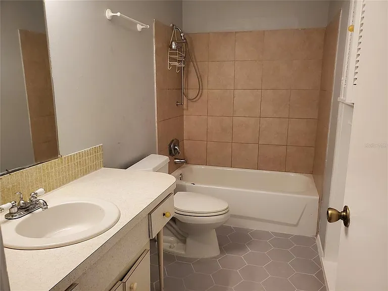 4626 Hunter Ridge Dr — Photo 18