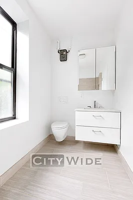 Rented by City Wide Apartments | media 16