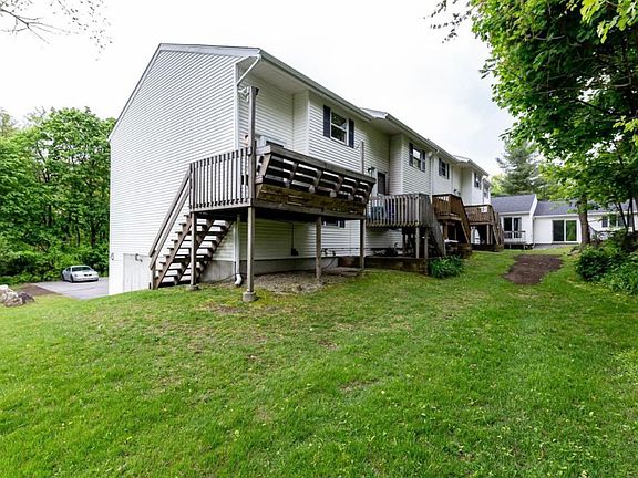 3rd image of 1325 Candia Rd Unit 10
