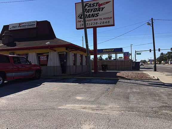 5th image of 3405 E Hillsborough Ave