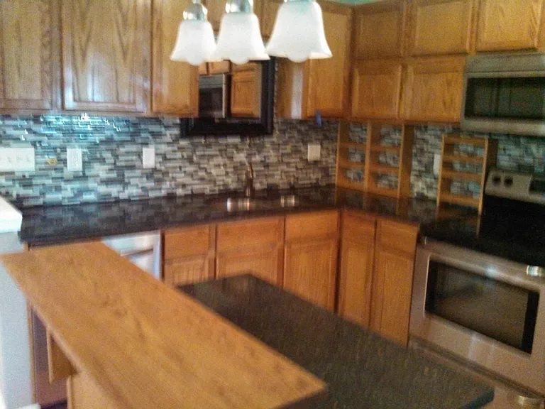 Fairfield Rd — Photo 3