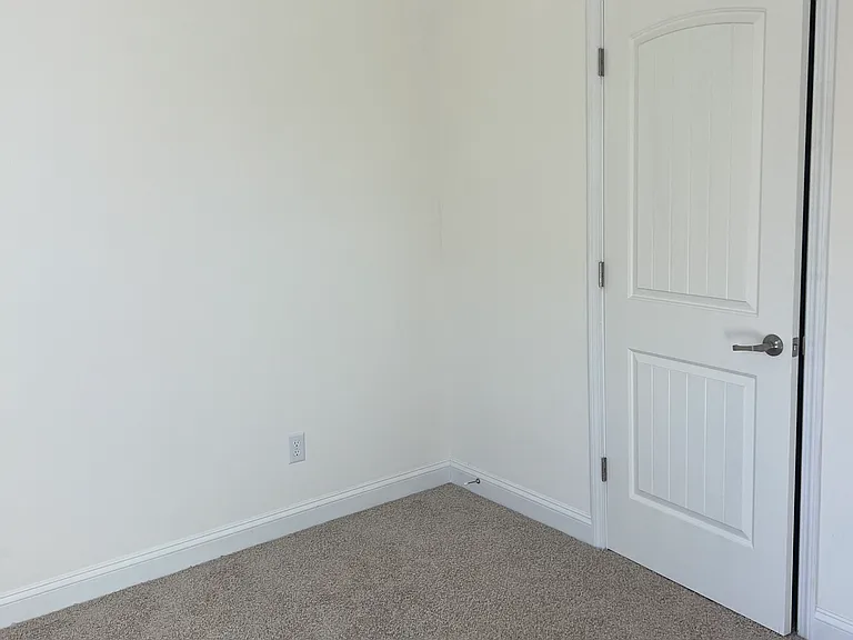 153 Shadowgate Dr — Photo 10