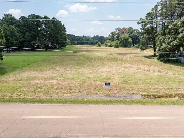 2302 N Fm 2148, Texarkana, TX 75501