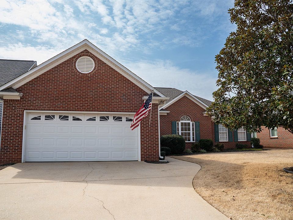 1st image of 422 Rambling Rose Way