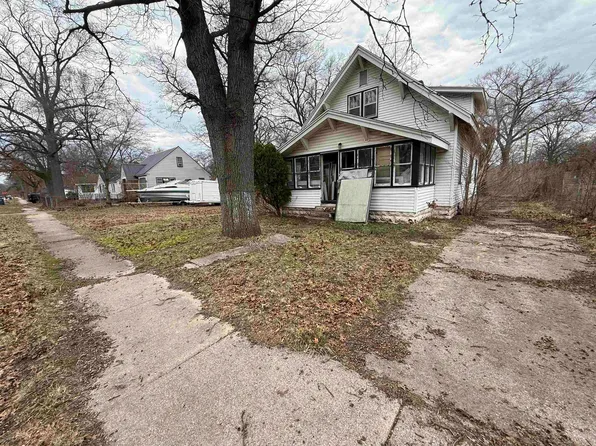 2420 Howden St, Muskegon Heights, MI 49444