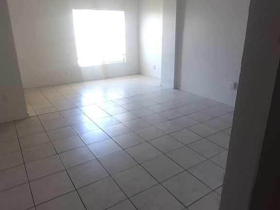 3rd image of 2205 Federal Ave