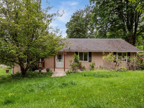 69885 Beaver Hill Dr, Rainier, OR 97048