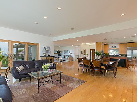 2nd image of 5951 La Jolla Mesa Dr