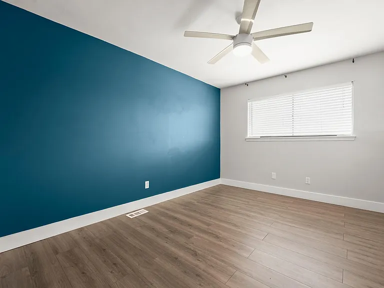 6410 Chimney Creek Cir #B — Photo 13