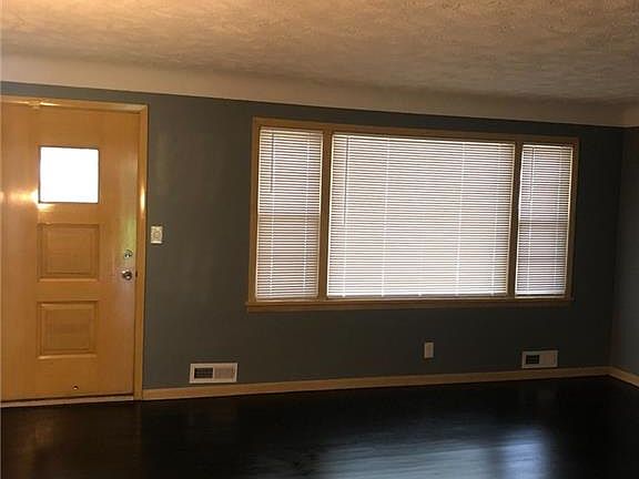 5th image of 29006 Sherbrook Dr