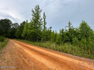 Road 2806, Philadelphia, MS 39350