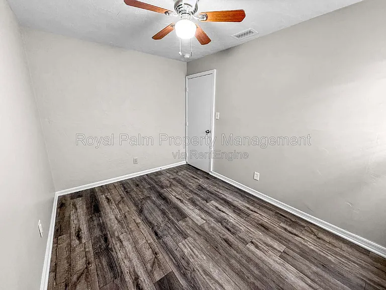 3744 Estelle Ave — Photo 29