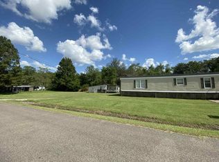 593 Saint Ann St, Raceland, LA 70394