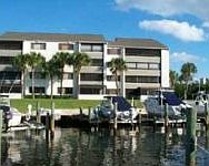 1st image of 521 Oak Harbour Dr