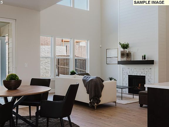 7th image of this home