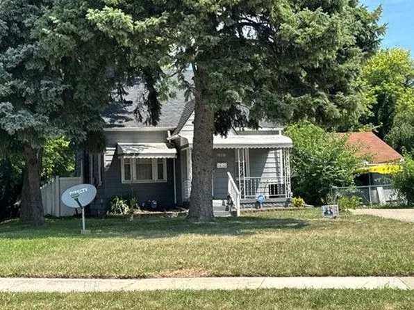 18501 Utica Rd, Roseville, MI 48066