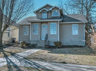 504 N Pennsylvania St, Webb City, MO 64870