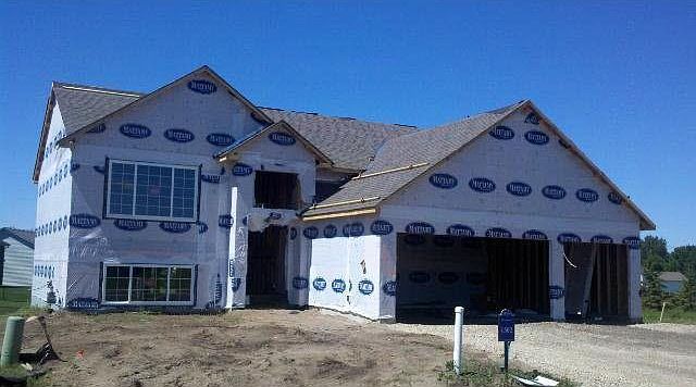 1st image of 18359 Dunbury Avenue W