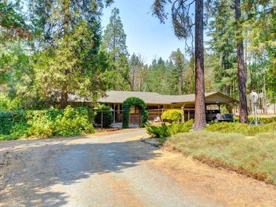 640 Eric Loop, Grants Pass, OR, 97526