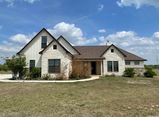 18 Valley View, Uvalde, TX 78801