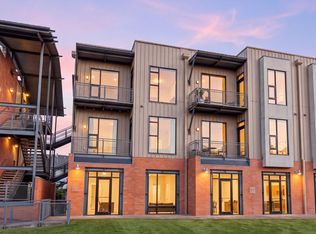 2525 S Lamar Blvd #206, Austin, TX 78704