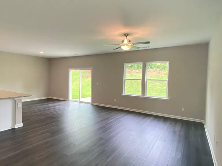 4627 Waxwing St — Photo 3