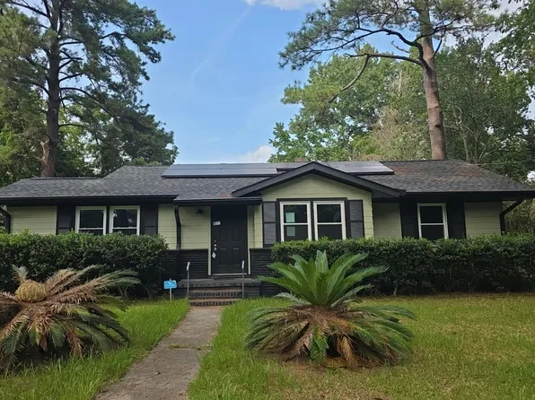 110 Peachtree Rd, Walterboro, SC 29488