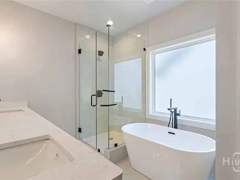 400 Ansley Dr — Photo 19