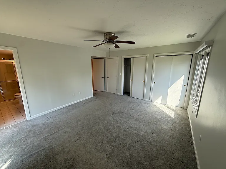 330 Sunderland Rd #39 — Photo 11