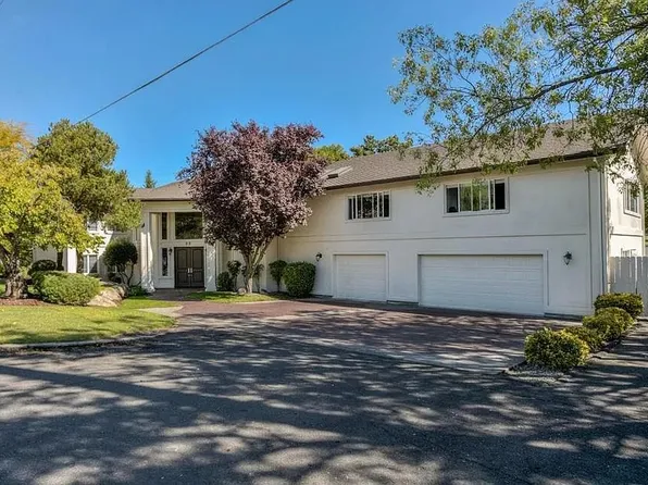 23 S Foothill Rd, Medford, OR 97504