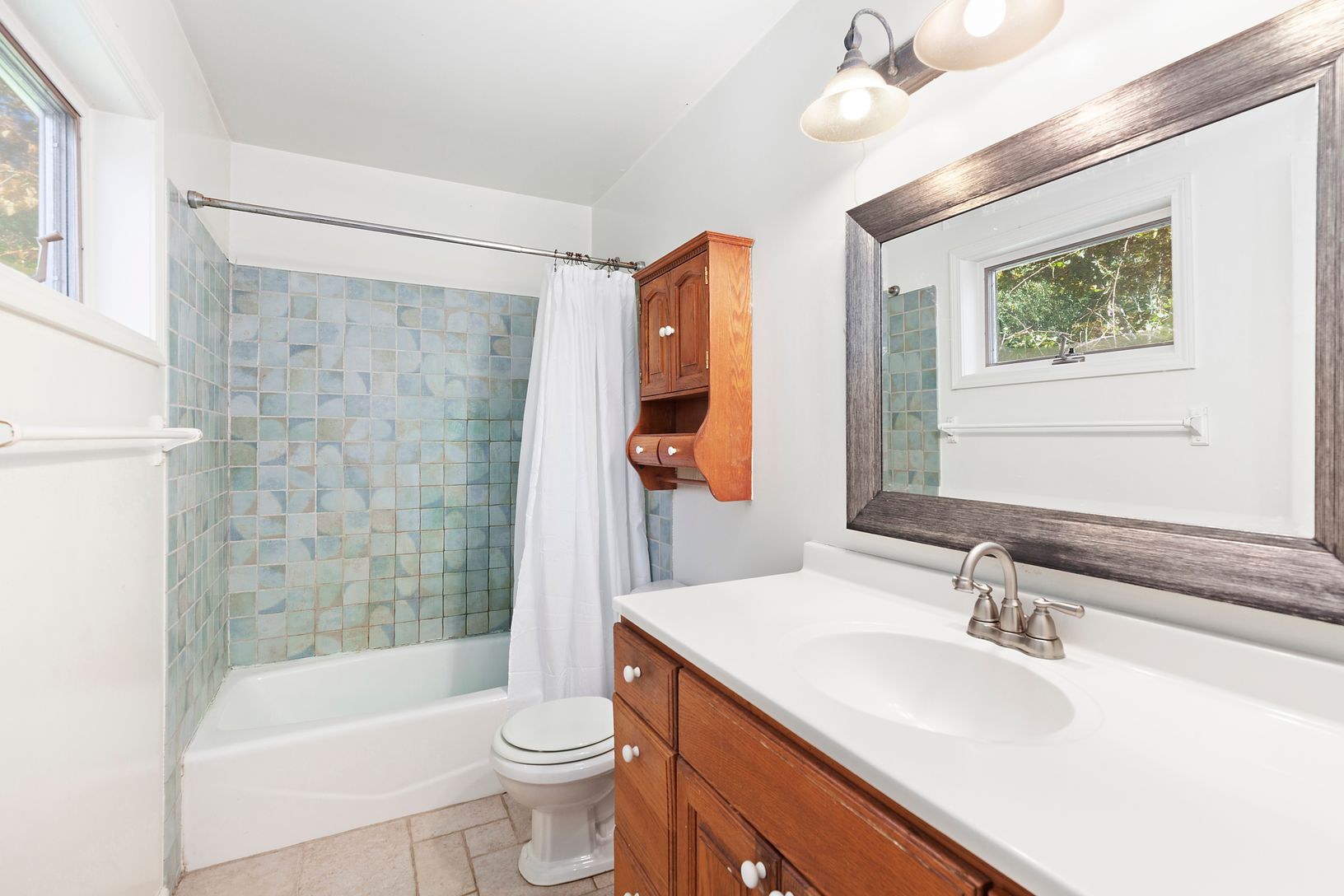  Master Bath En Suite