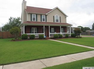 2523 Quail Ridge Ln SW, Huntsville, AL 35803