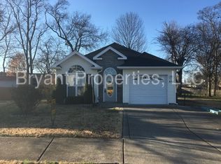 574 Albion Cir, Gallatin, TN 37066