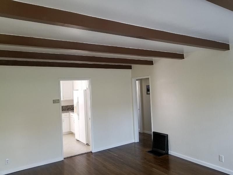 2nd image of 162 Bonita St APT B