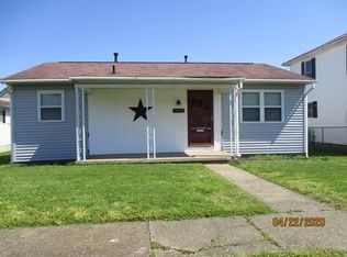 1715 Pine St, Kenova, WV 25530