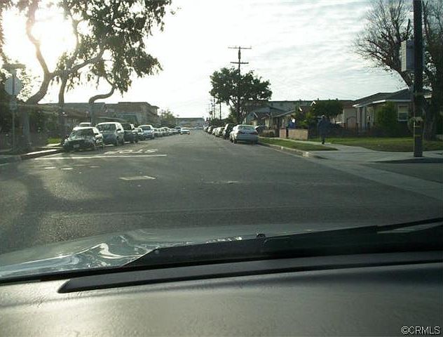 2nd image of 4220 W 138th St