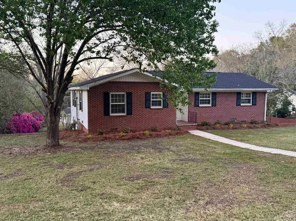 103 Rose Dr, Andalusia, AL 36420